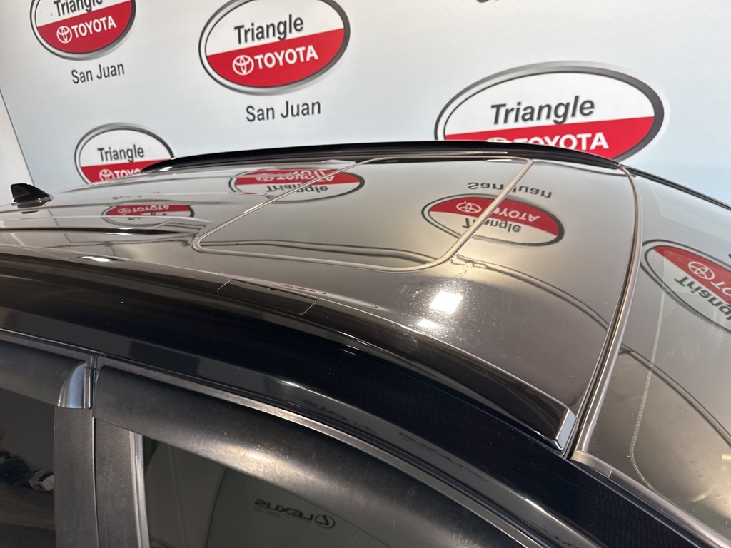 Thumbnail: 2022 Toyota RAV4 - 10