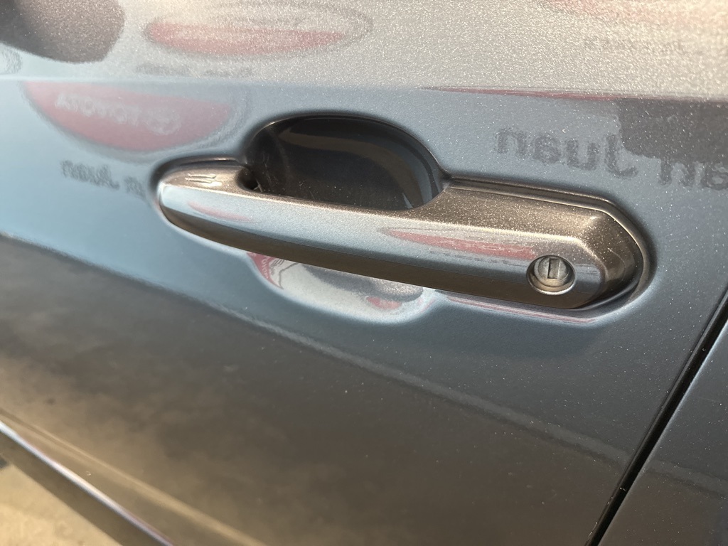 Thumbnail: 2022 Toyota RAV4 - 16