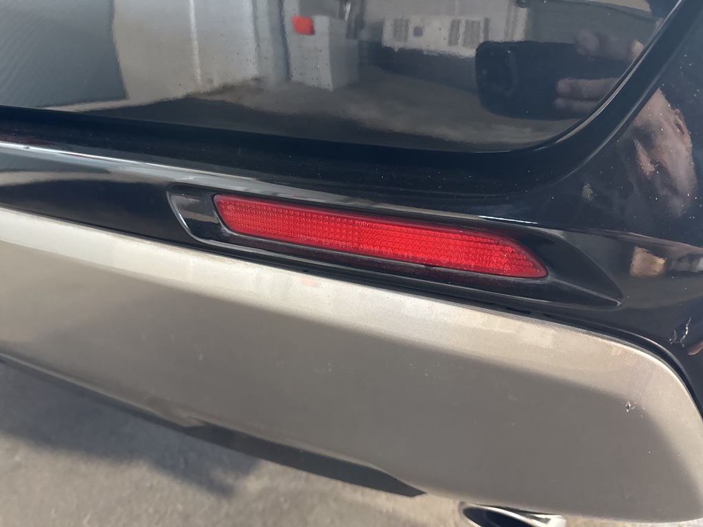 Thumbnail: 2022 Toyota RAV4 - 19