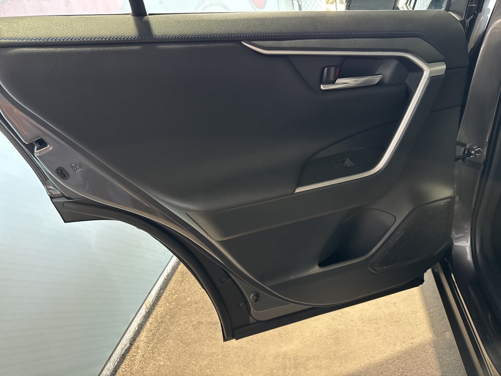 Thumbnail: 2022 Toyota RAV4 - 27