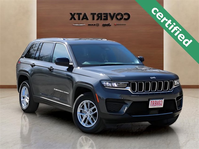 2025 Jeep Grand Cherokee Laredo RWD
