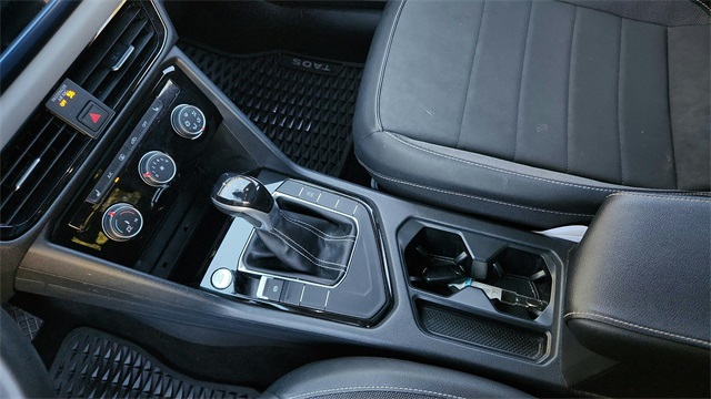 2023 Volkswagen Taos