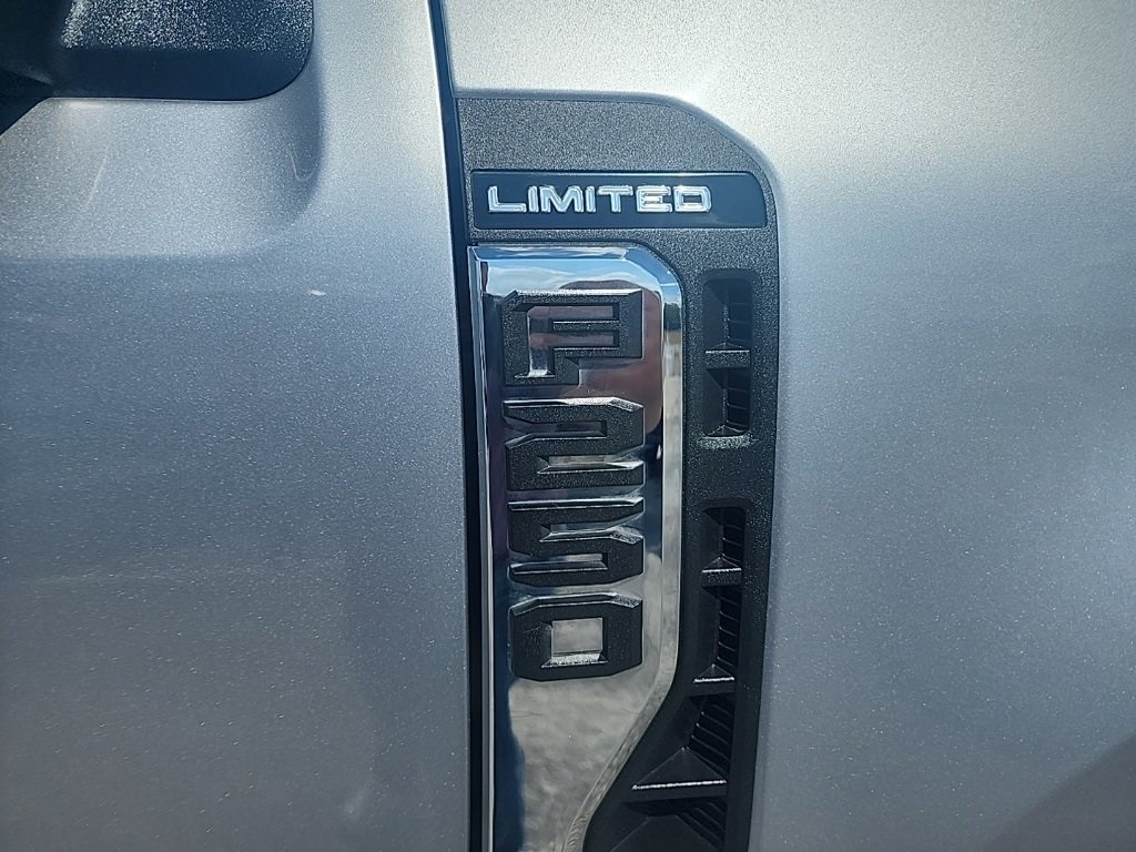 Used Car 2023 Ford F-250sd  Limited For Sale Under $80,000 In Floresville, Texas