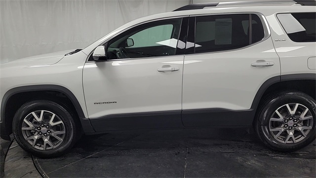 2023 – GMC – Acadia