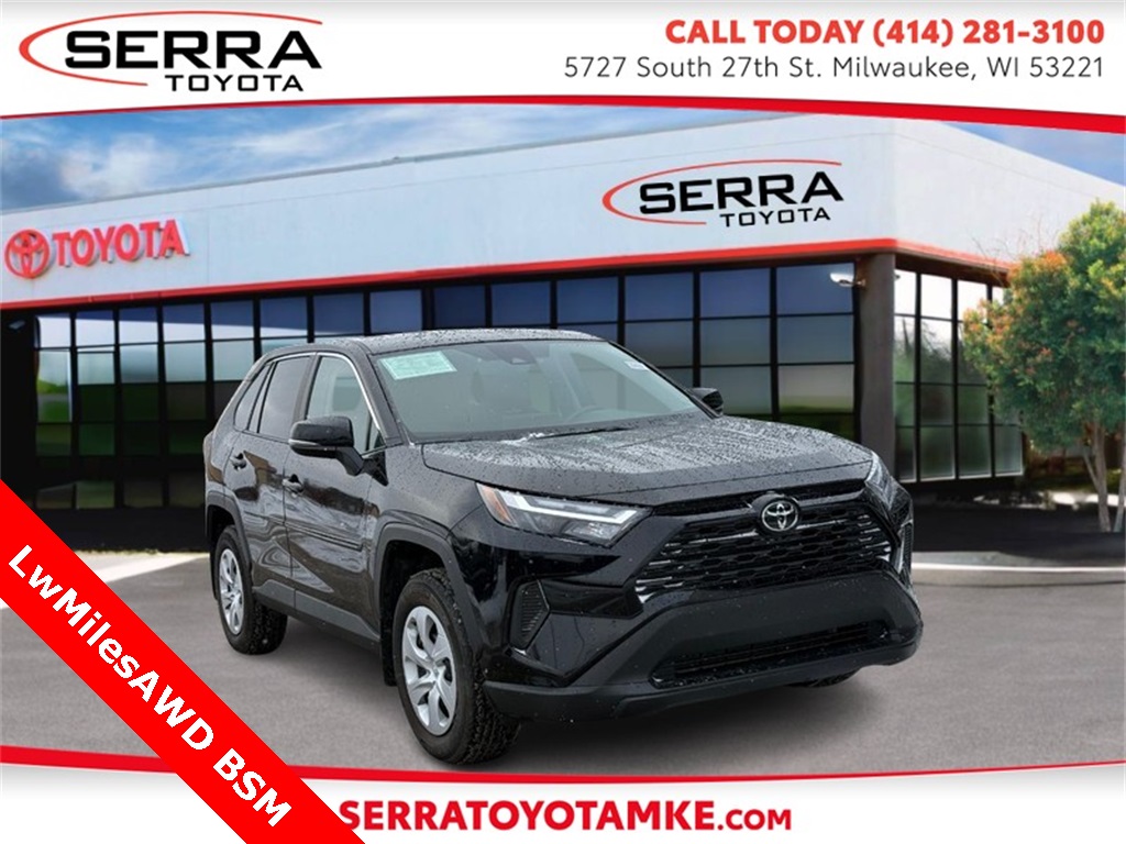 2025 Toyota RAV4 LE AWD
