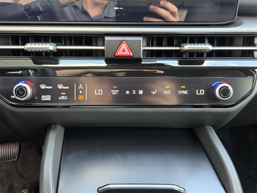 2026 Kia Sportage Hybrid S Gray at Shottenkirk Kia Fort Bend