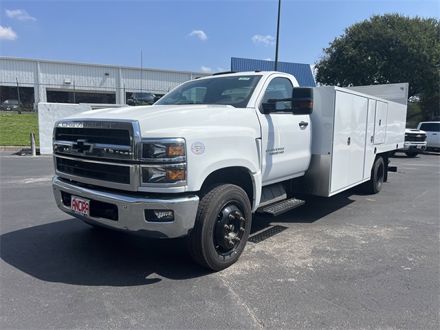 New Car 2024 Chevrolet Silverado 6500hd  For Sale Under $60,000 In San Antonio, Texas