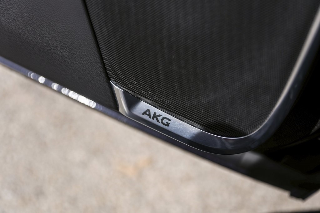 Used Car 2025 Cadillac Escalade  Premium Luxury For Sale Under $100,000 In Austin, Texas