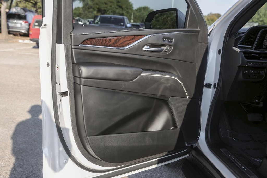 Used Car 2021 Cadillac Escalade  Sport Platinum For Sale Under $70,000 In Austin, Texas