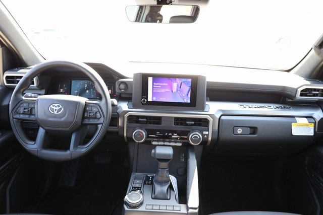 2025 Toyota Tacoma SR5 - 10