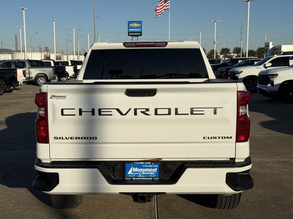 2024 Chevrolet Silverado 1500 Custom - 11