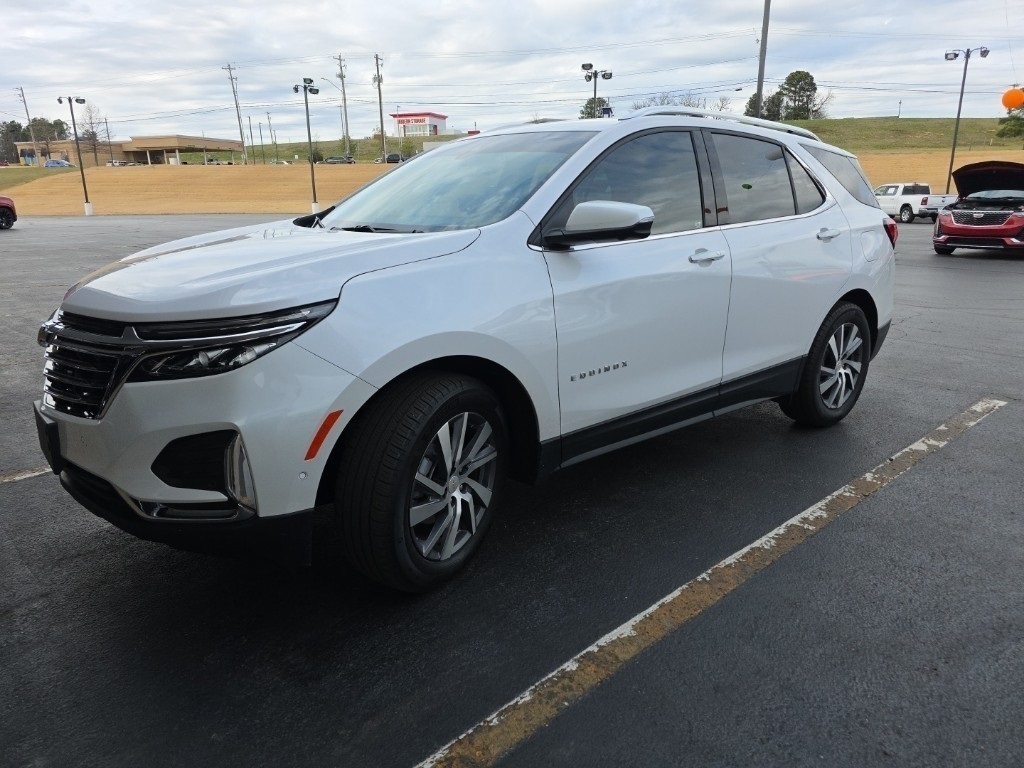 2024 Chevrolet Equinox Premier FWD with 1LZ