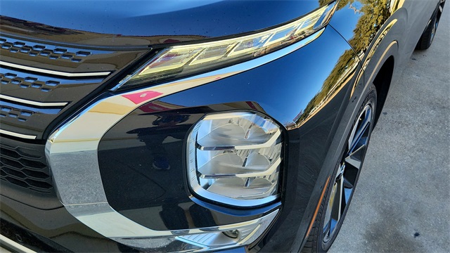 2024 Mitsubishi Outlander