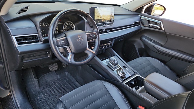 2024 Mitsubishi Outlander