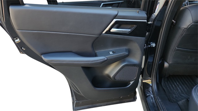 2024 Mitsubishi Outlander