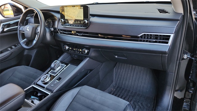 2024 Mitsubishi Outlander