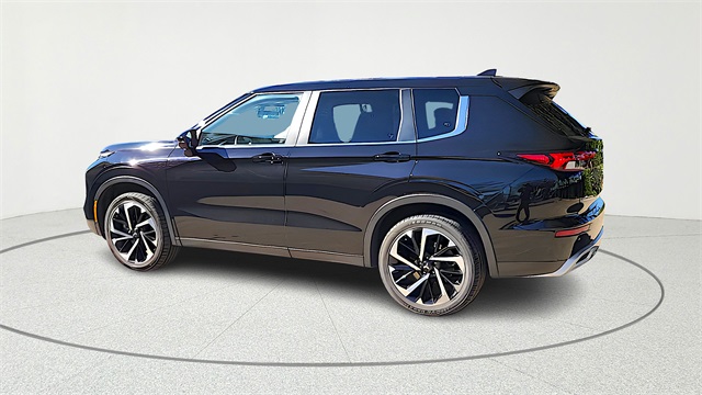 2024 Mitsubishi Outlander
