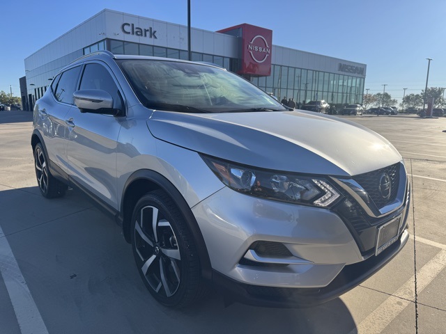 2022 Nissan Rogue Sport SL