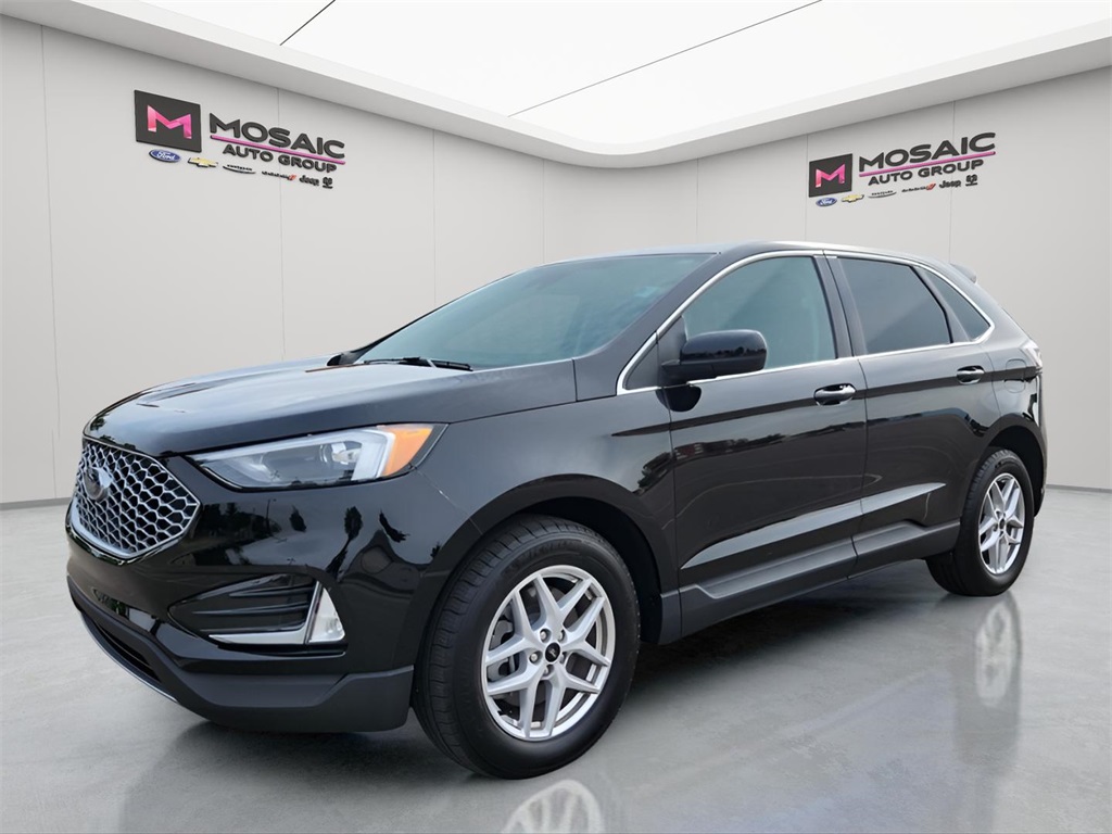 2023 Ford Edge