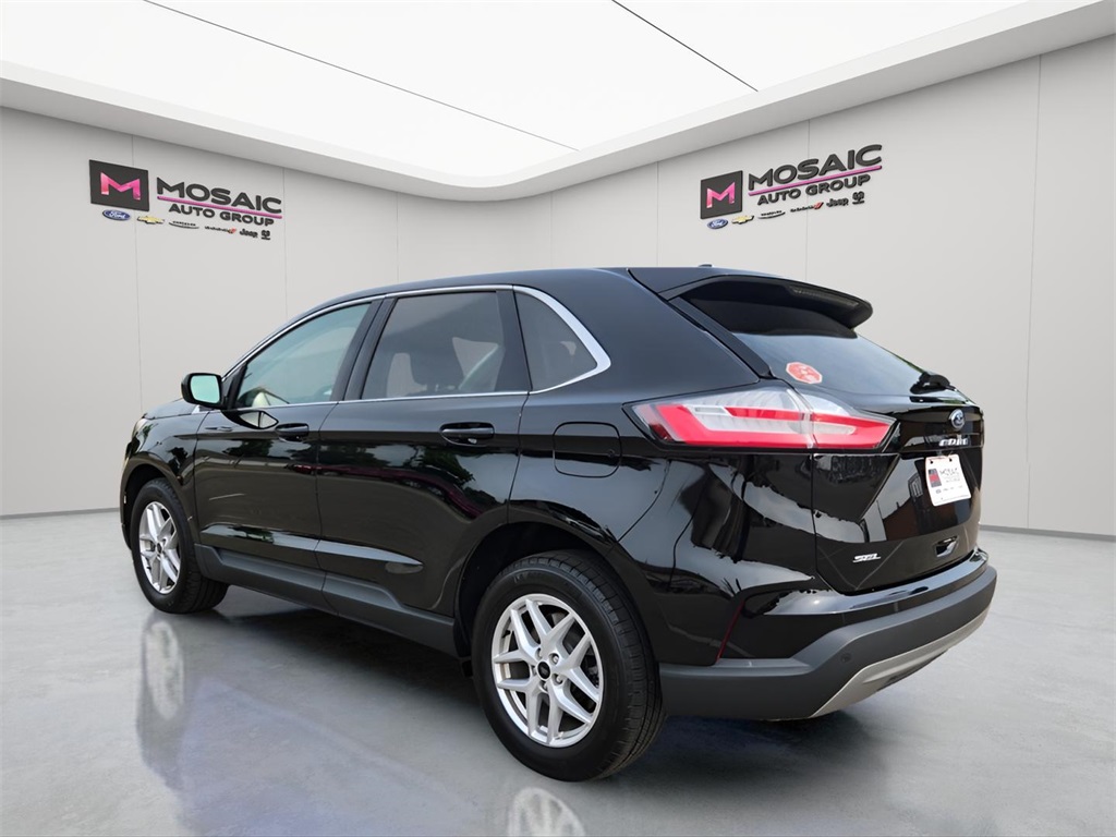 2023 Ford Edge