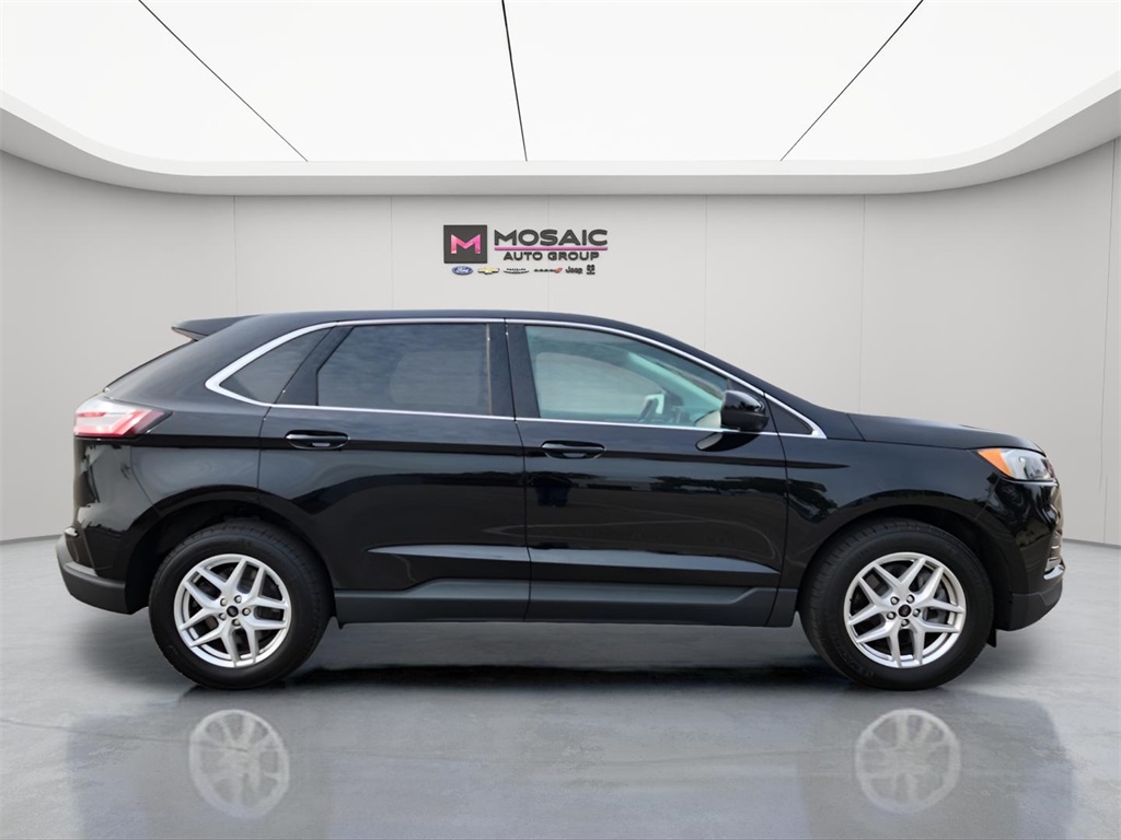 2023 Ford Edge
