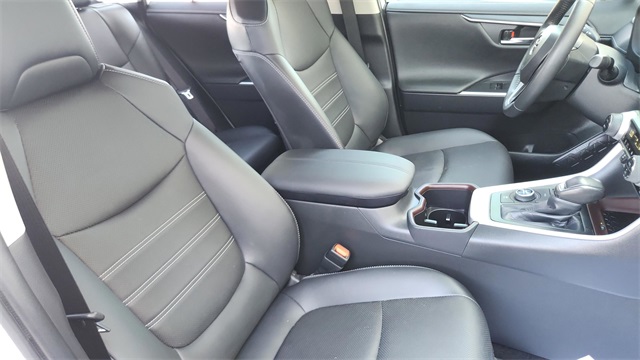 2024 Toyota RAV4 Hybrid