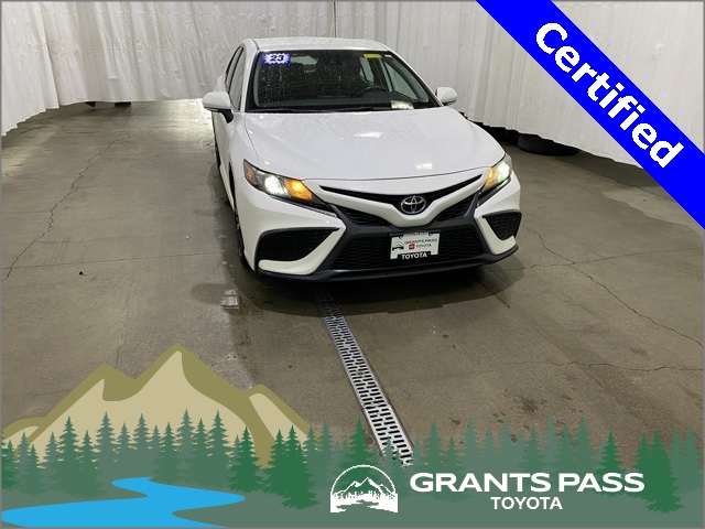 2023 Toyota Camry SE Nightshade FWD