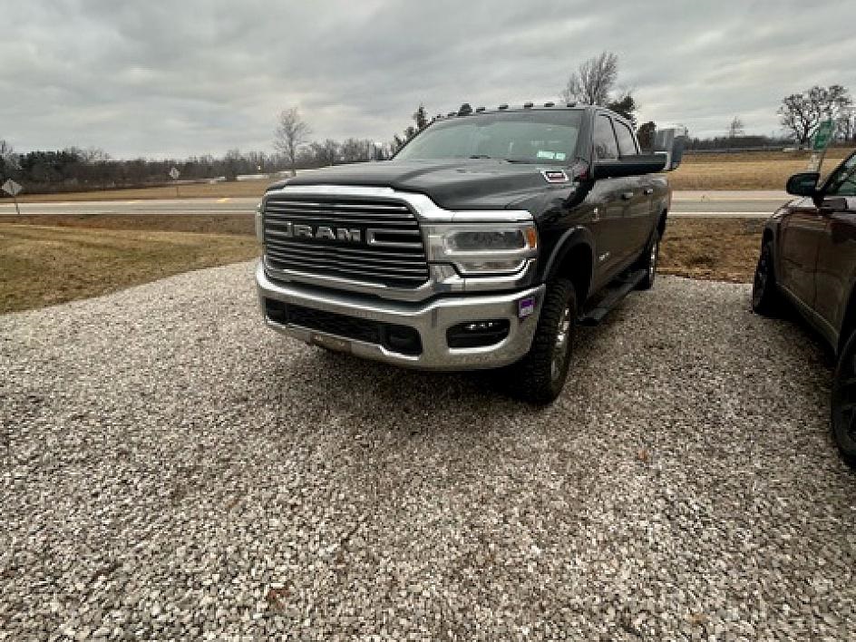 2022 RAM 3500 Laramie Crew Cab 4WD