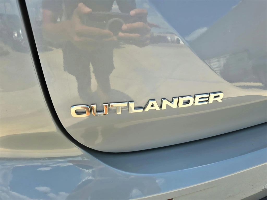 2025 Mitsubishi Outlander SE  at DeMontrond Gulf Freeway