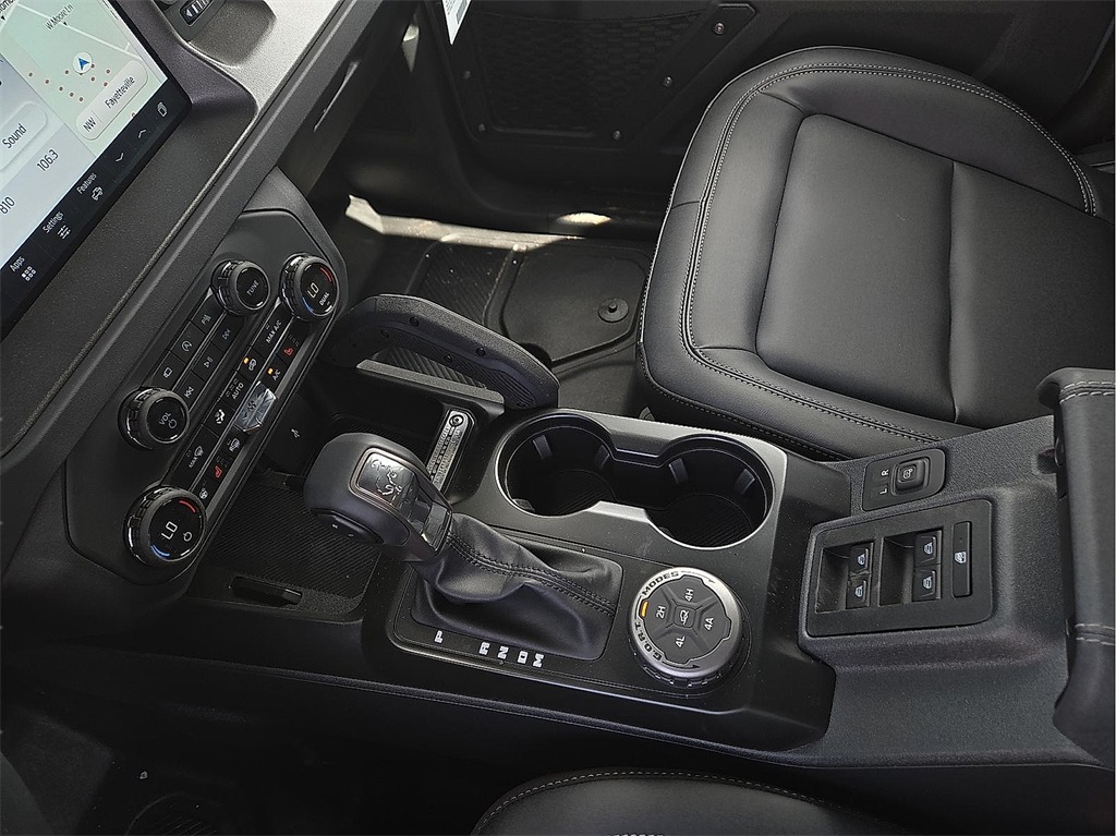 New 2025 Ford Bronco For Sale in Farmington, AR