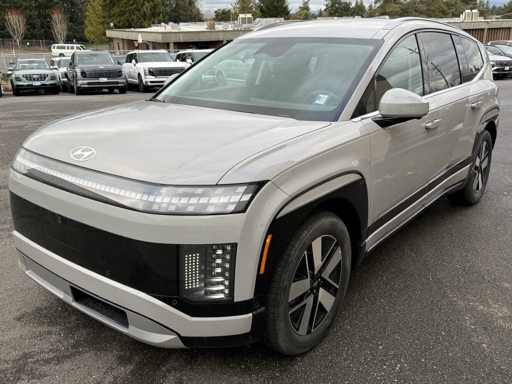 2026 Hyundai Ioniq 9 SEL AWD