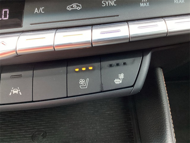 Used Car 2023 Cadillac Ct4  V-series For Sale Under $50,000 In San Antonio, Texas