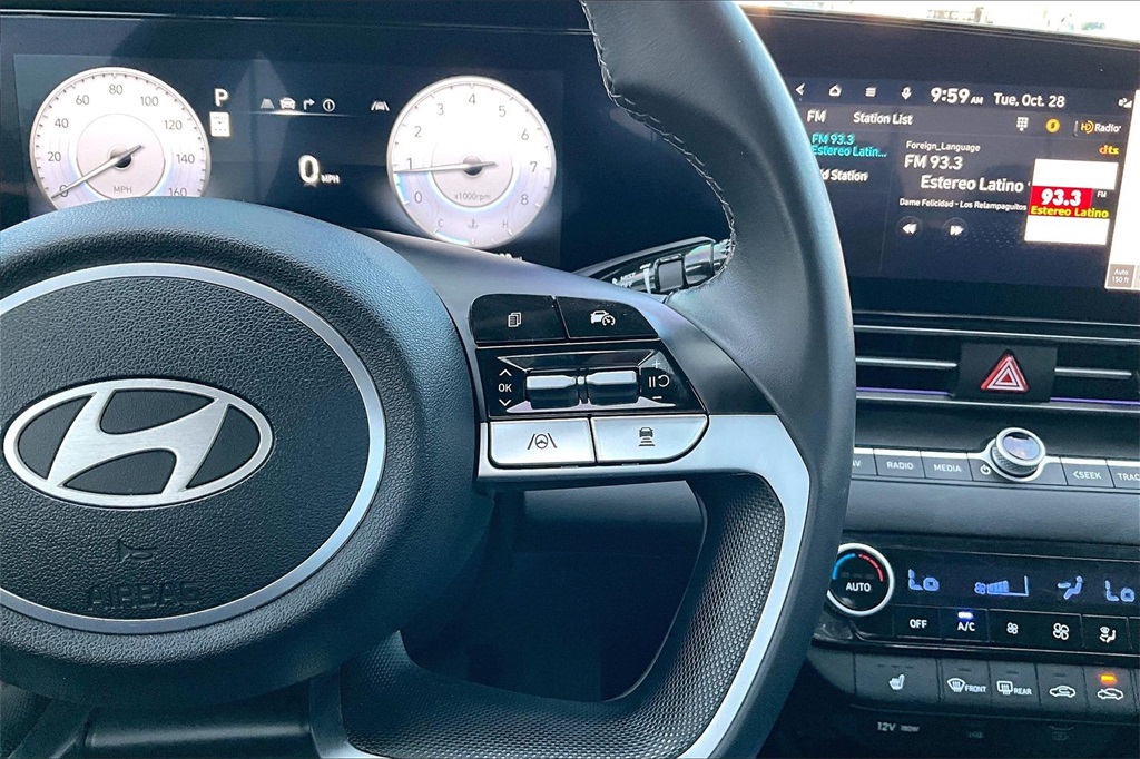 2024 Hyundai Elantra SEL Gray at Gullo Toyota