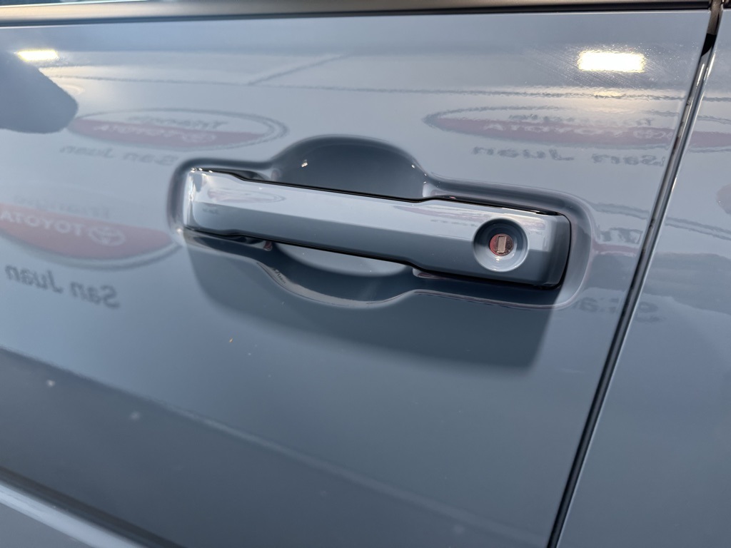 Thumbnail: 2025 Toyota 4Runner - 15