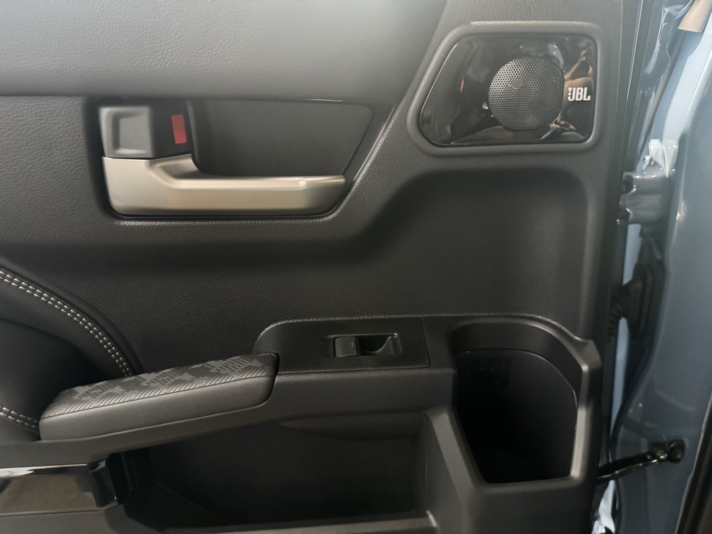 Thumbnail: 2025 Toyota 4Runner - 27