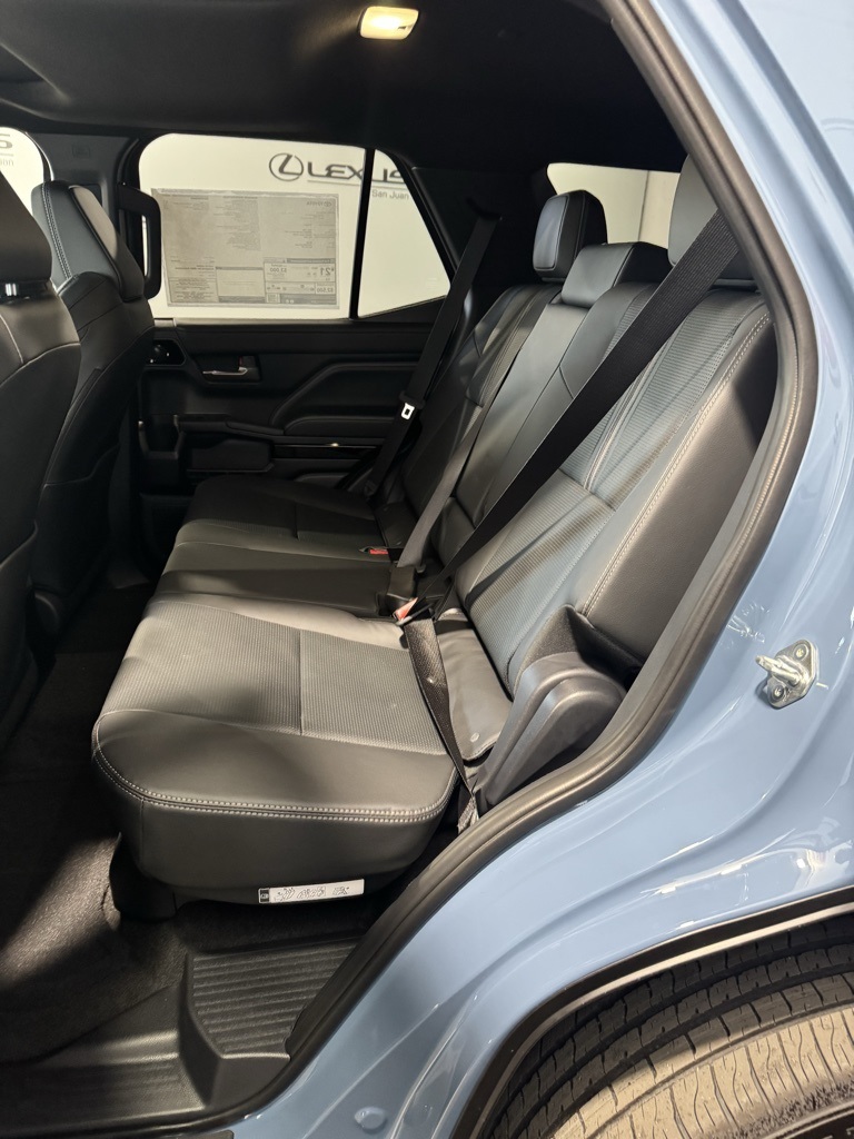 Thumbnail: 2025 Toyota 4Runner - 29