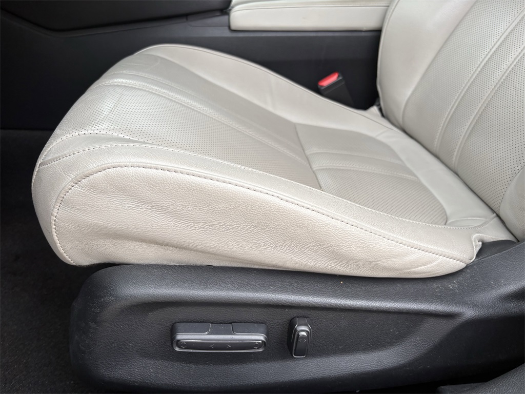 2020 Honda Insight Touring Blue at Bayshore Chrysler Jeep Dodge Ram