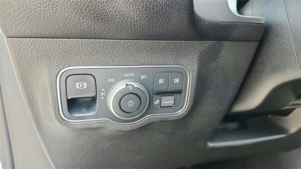 2022 Mercedes-Benz GLB