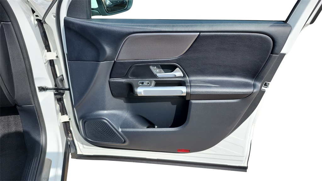 2022 Mercedes-Benz GLB