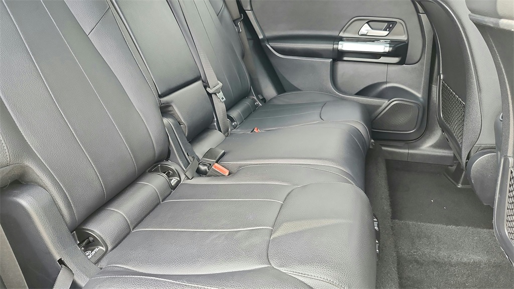 2022 Mercedes-Benz GLB