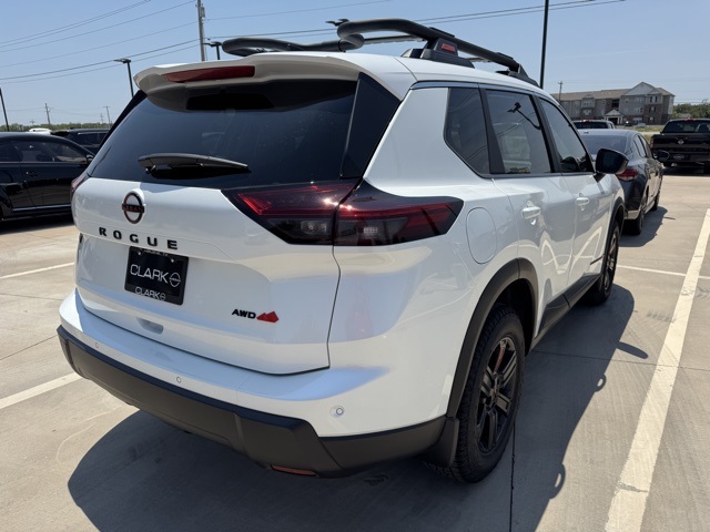 2026 Nissan Rogue SV photo 5