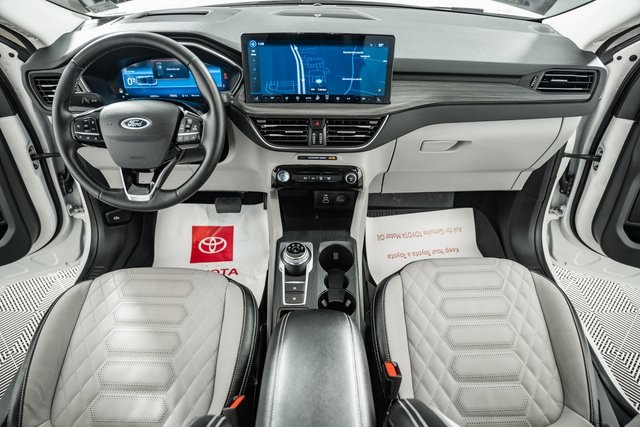 FordEscape Plug-In Hybrid22