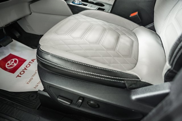 FordEscape Plug-In Hybrid37