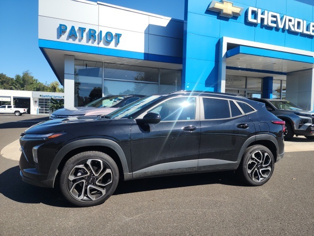 2025 Chevrolet Trax 2RS for sale at PATRIOT CHEVROLET OF WARMINSTER