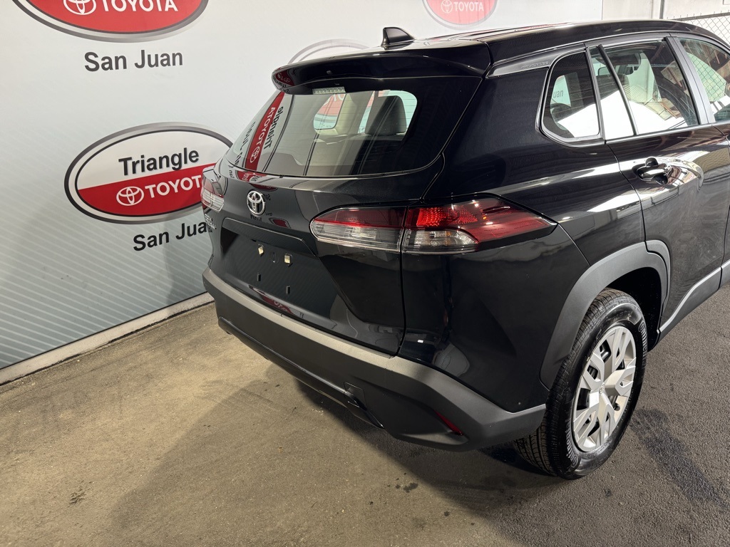 Thumbnail: 2026 Toyota Corolla Cross - 18