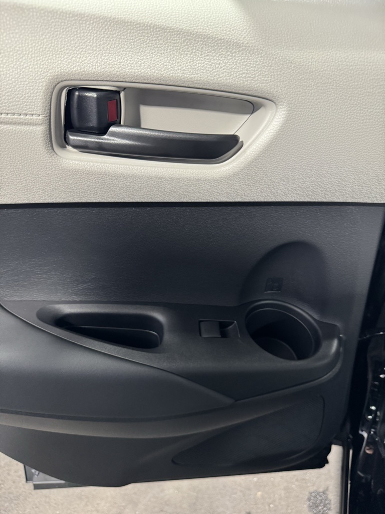 Thumbnail: 2026 Toyota Corolla Cross - 23