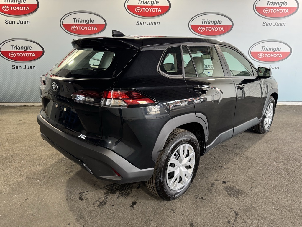 Thumbnail: 2026 Toyota Corolla Cross - 4