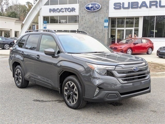2025 Subaru Forester Premium Crossover AWD
