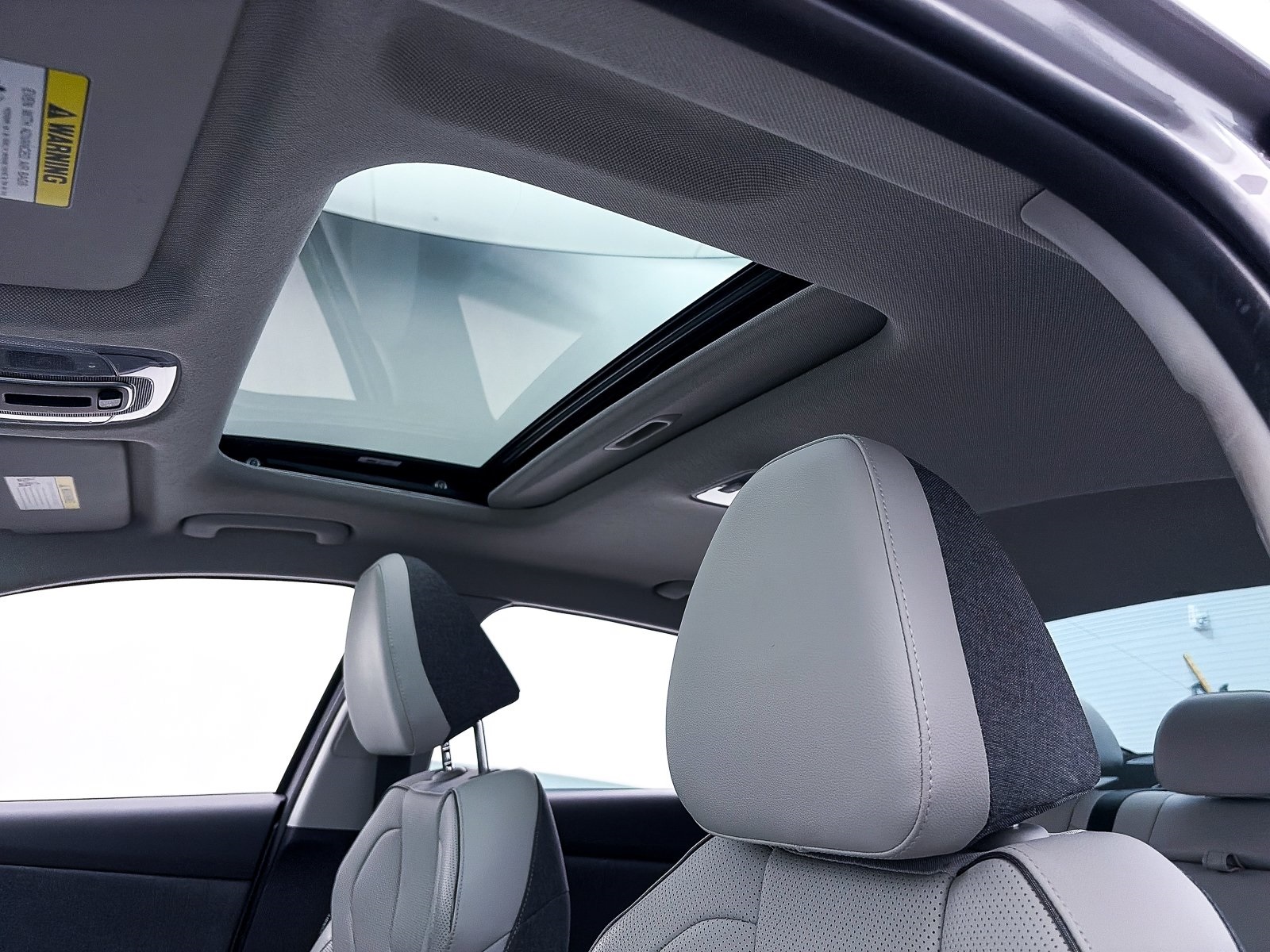 2022 Hyundai Elantra Hybrid Limited