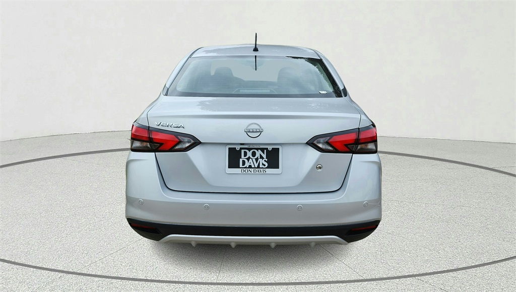 2025 Nissan Versa